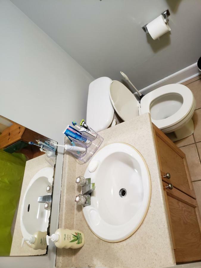Private Room In Downtown Χάλιφαξ Εξωτερικό φωτογραφία